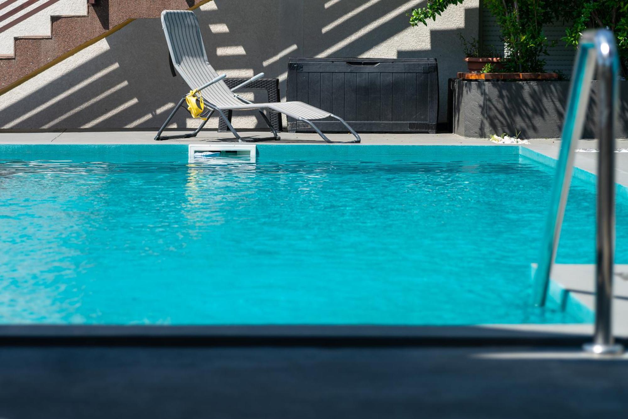 Pure Sky - With Pool Apartamento *