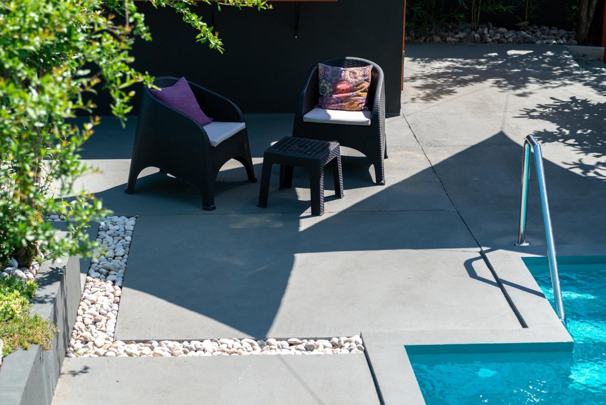 Pure Sky - With Pool Apartamento